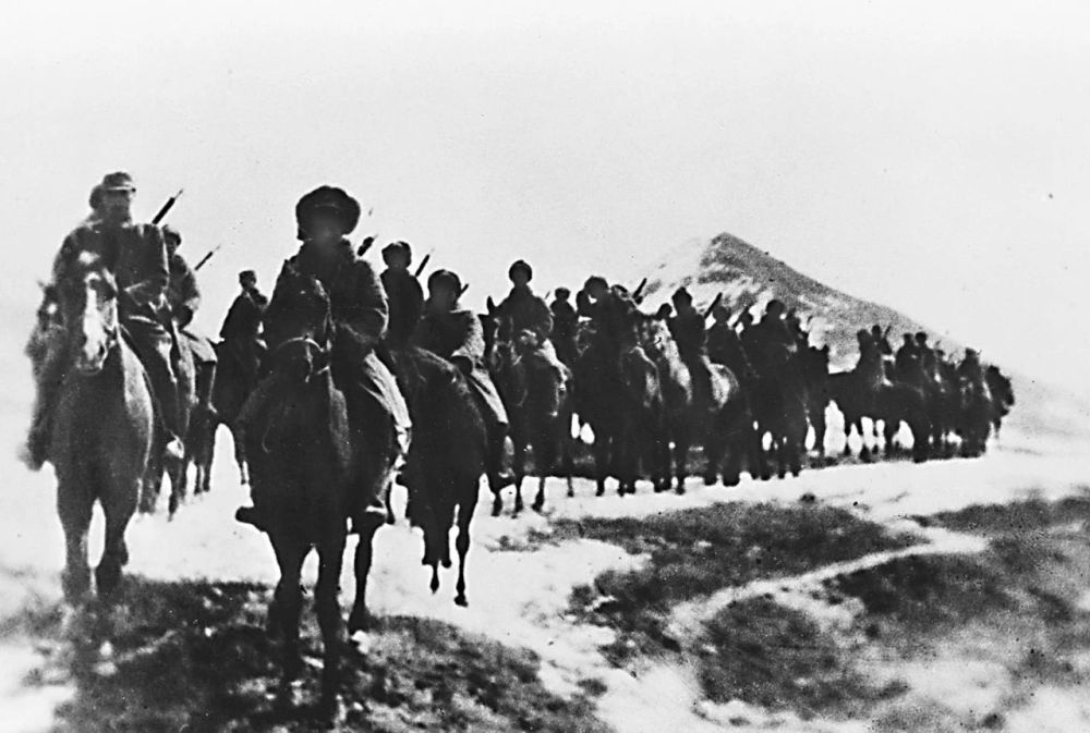 ���캳�ص�Ӣ��ʷʫ��������µĶ�����ս