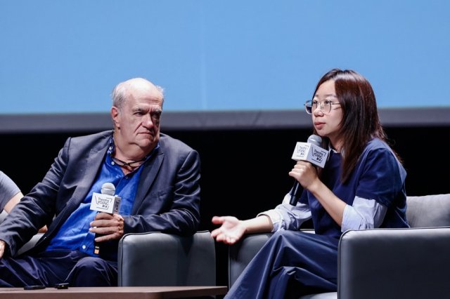 �����������б����Ϻ����ѿ�����Ա����̸����